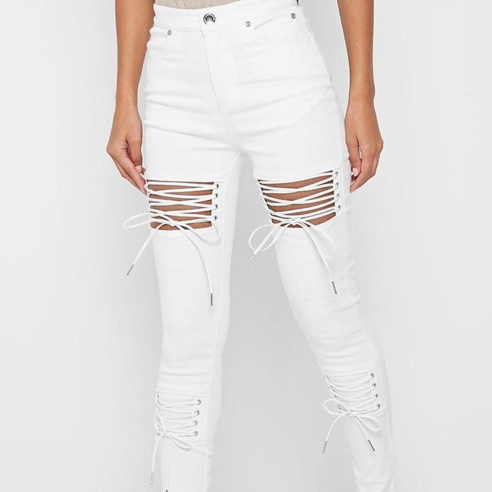 NEW w/ TAG - LACE UP CUT OUT SKINNY JEANS - WHITE